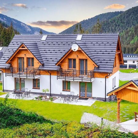 Mm Lucky Apartments ديمانوفْشكا دولِنا المظهر الخارجي الصورة