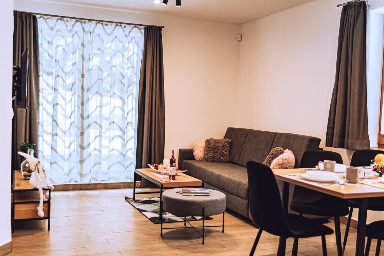 Mm Lucky Apartments ديمانوفْشكا دولِنا المظهر الخارجي الصورة